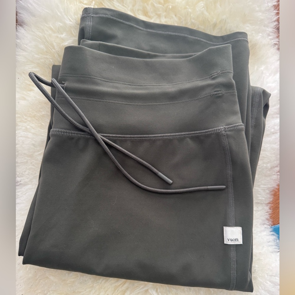 Vuori Athleisure Pants